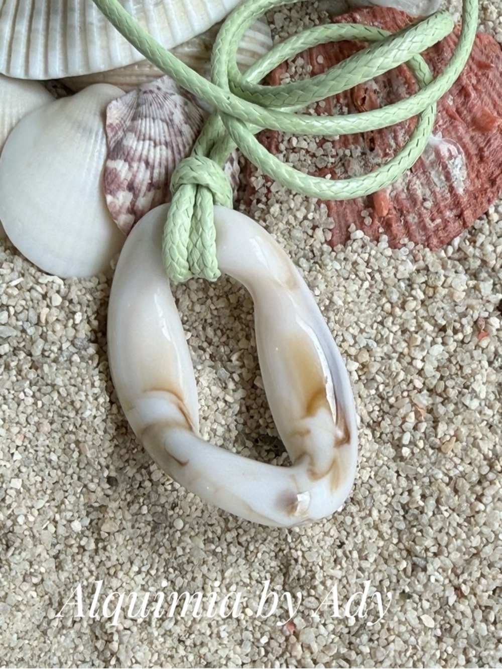 Alquimia Light Green Cord Beige Marbled Oval Pendant Necklace